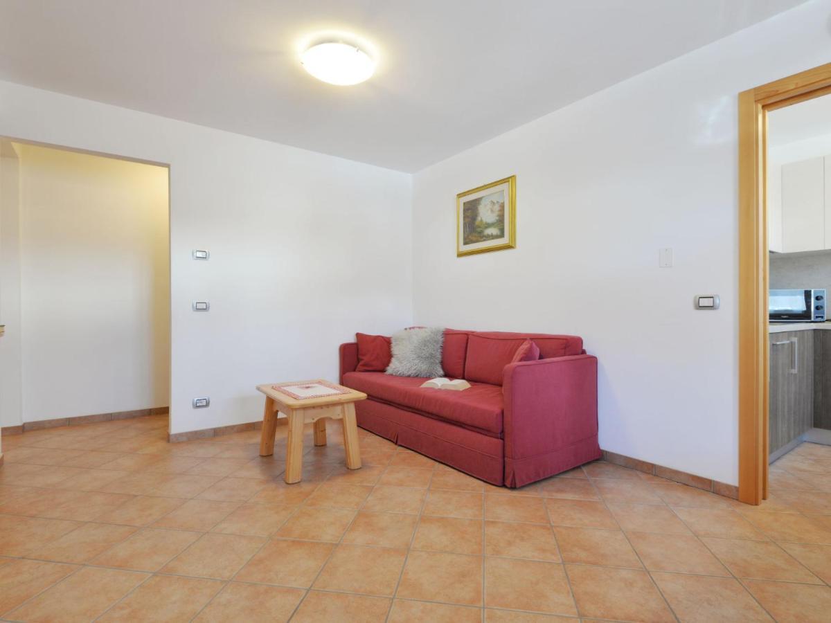 Apartment Fabio Deluca By Interhome